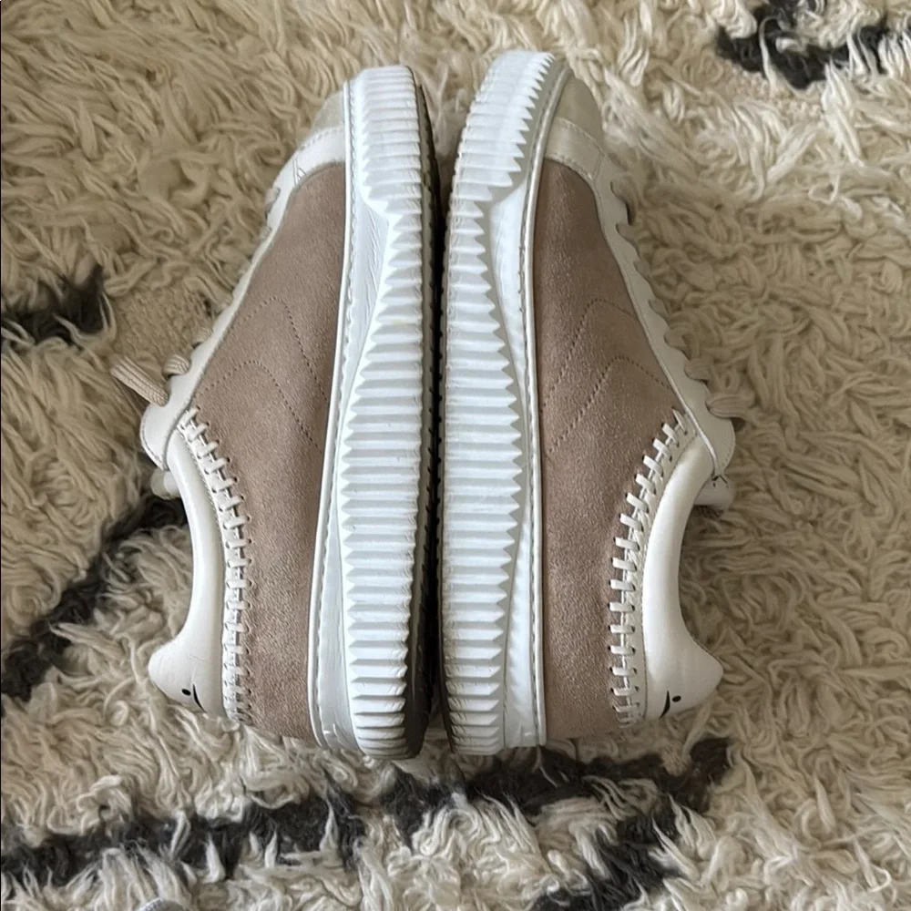 Voile Blanche Cream Sneakers Minimalist Design - Picture 4 of 6